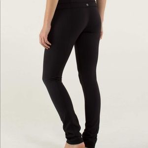 lululemon skinny groove pant